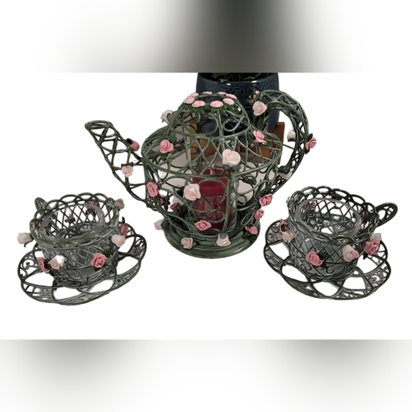 PartyLite Accents Partylite Enchanted Rose Teapot Candle Holder Set